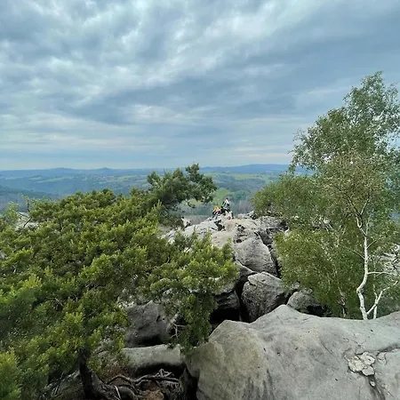 Bergblick Sächsische Schweiz סבניץ